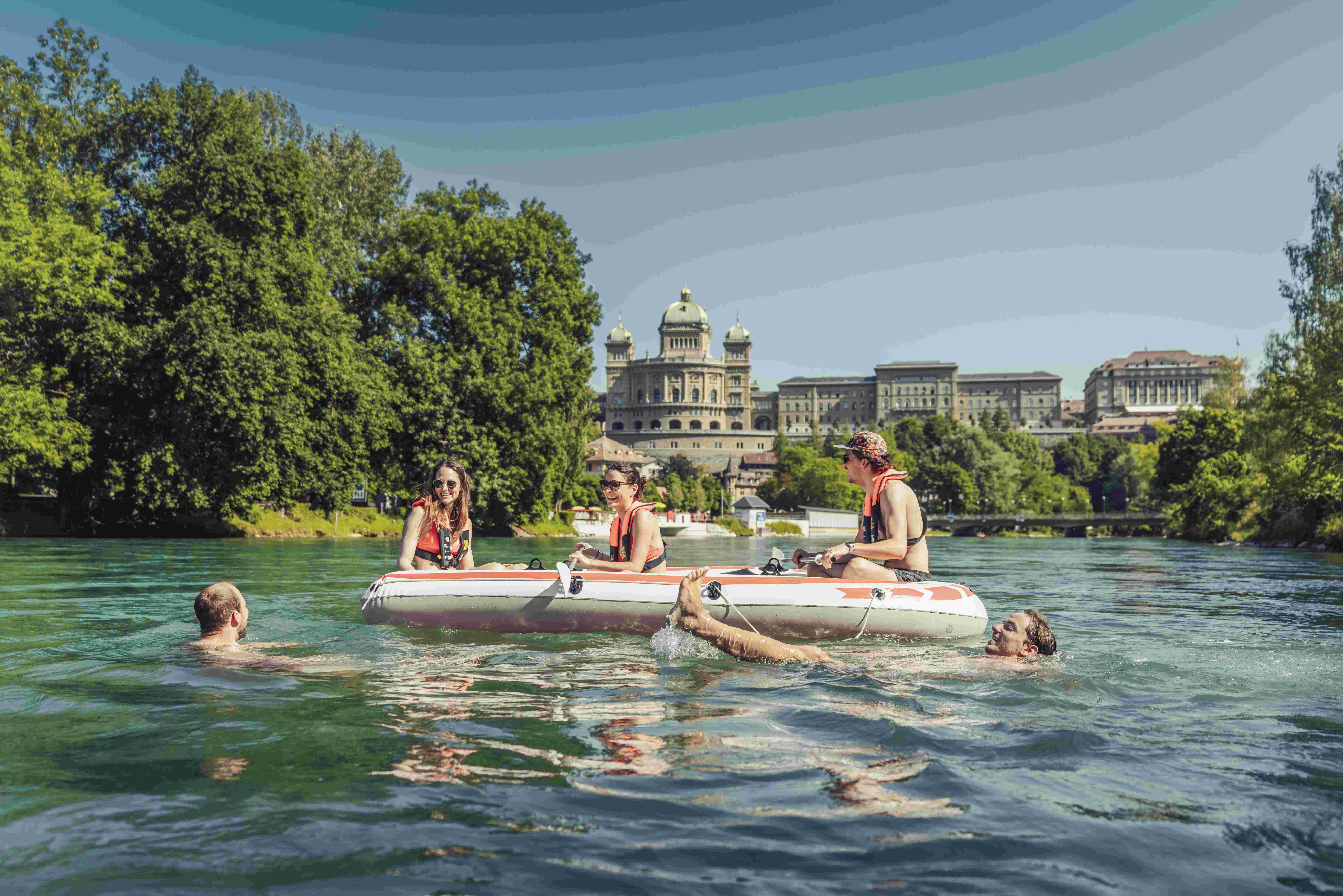 🏞️ 마칠리 야외 수영장 (프라이바트 마칠리)